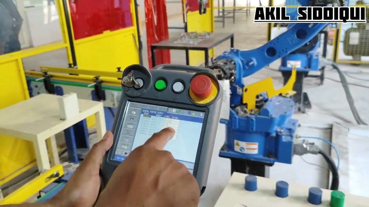 Robot Jogging And Gripper ON/OF #govt #education #robotics