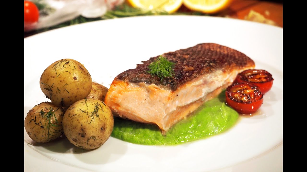 Łosoś szykownie przyjebany z groszkiem i cholera wie czym