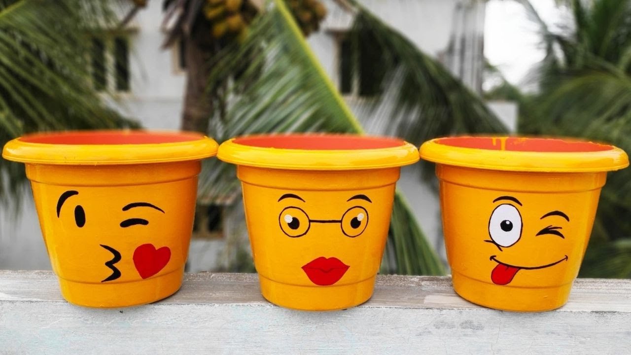 Cute Emoji Paintings on Flower Pots|| Flower planters paintings with Smiles