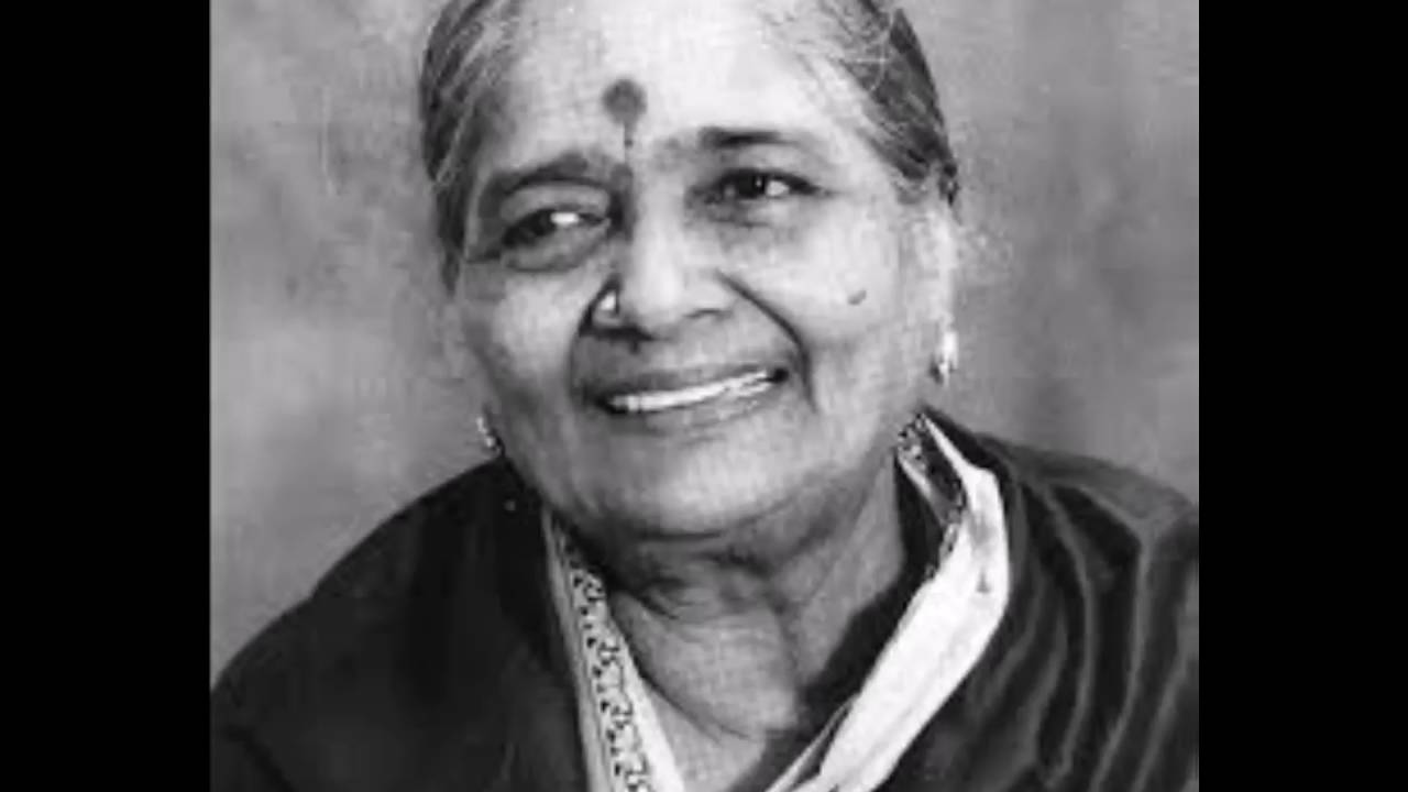 DK Pattammal - Virutham - amba nIlAmbari -  nIlAmbari - tanjAvur Ponniah PiLLai