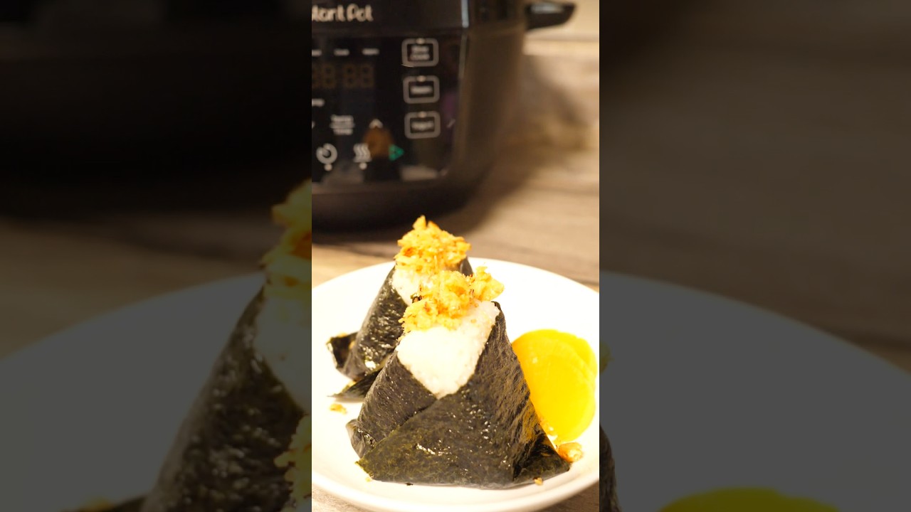 Easy Salmon Onigiri  | Instant Pot Rice + Trader Joe’s Salmon 