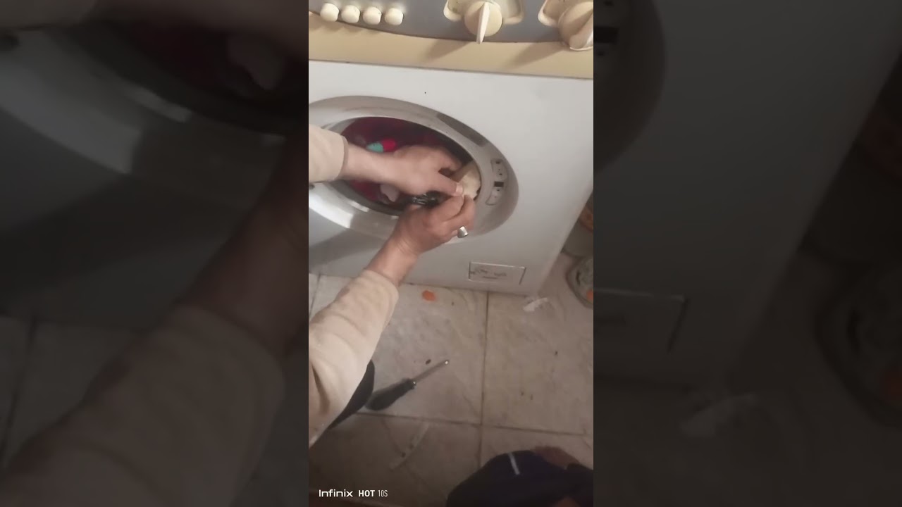 الغساله منوره ولا تعمل والسبب