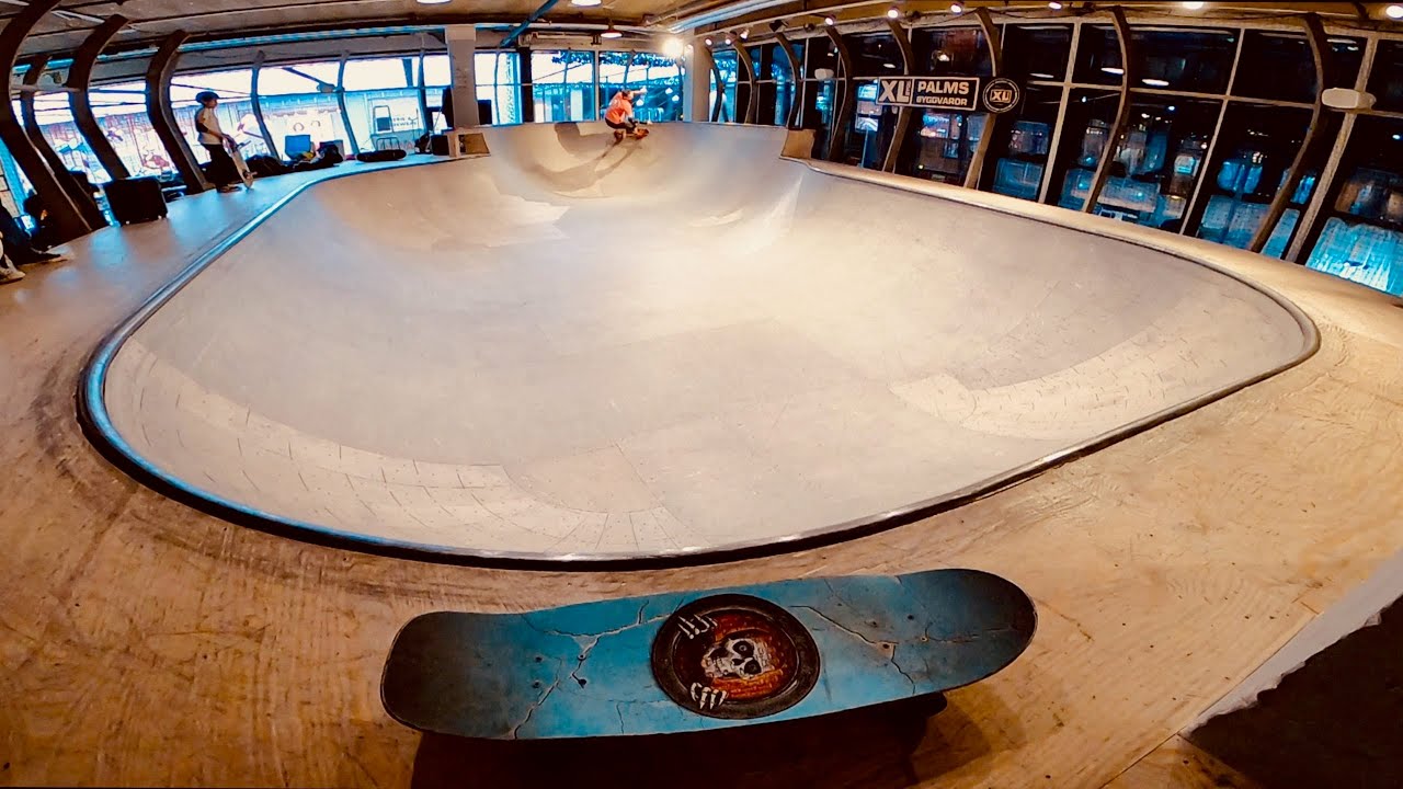 PUSHsthlm - Gallerian Shopping Center