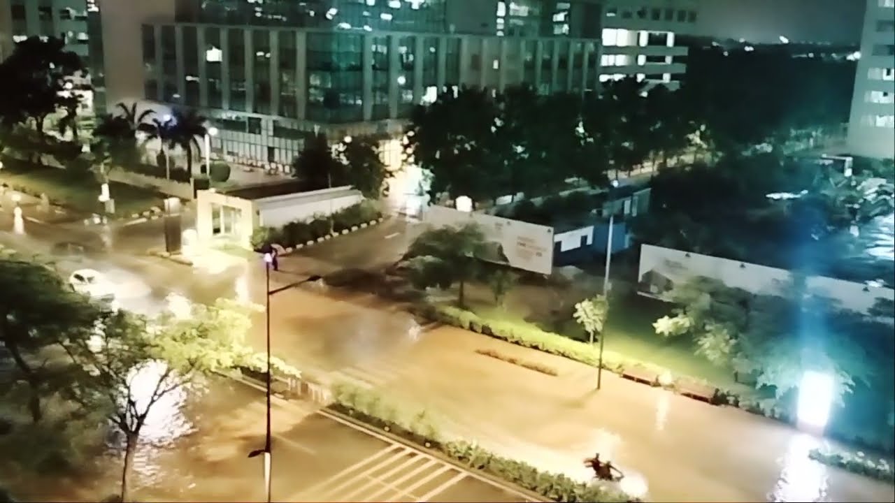 manyata tech park heavy rain/manyata tech park