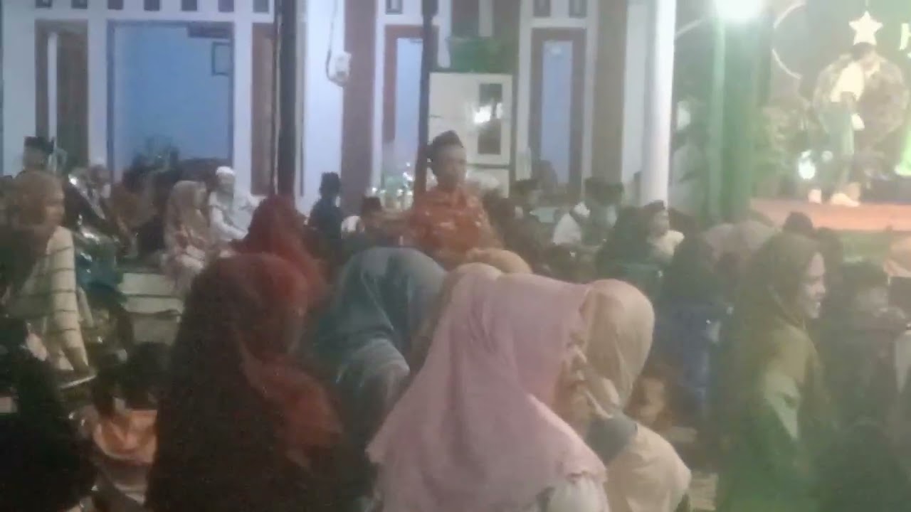 Haflatul imtihan madrasah salafiyah Syafi'iyah pakeman dusun jumbatan tanggul#hiburan imtah ke