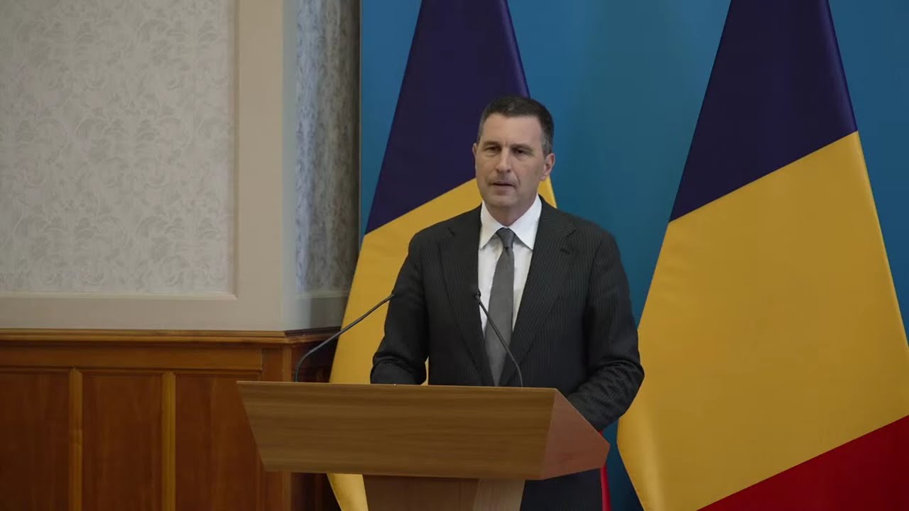 Budapest: Sajtótájékoztató Tánczos Barna, Románia miniszterelnök-helyettesével