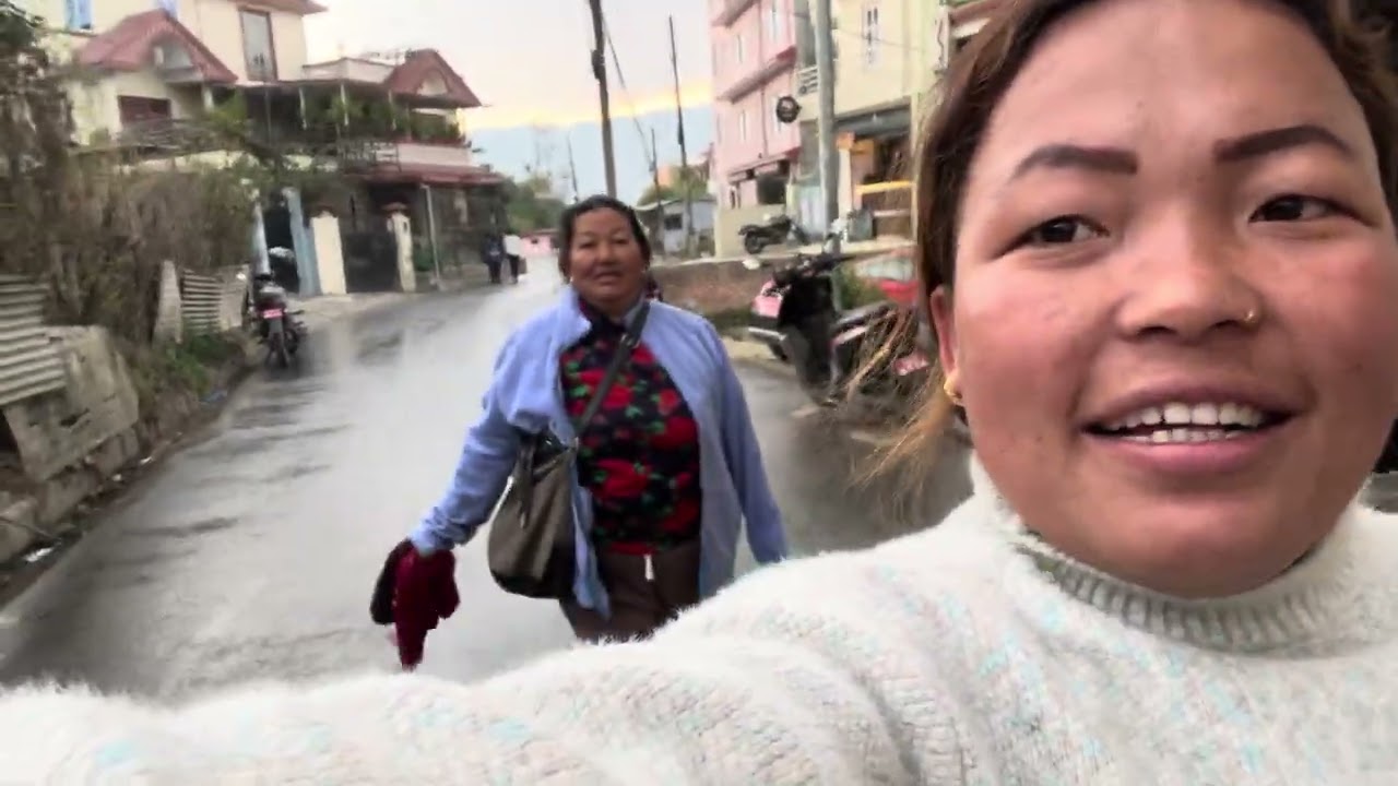 फुपु र म तरनेल गएर के के काम गरेउ त😁😁 