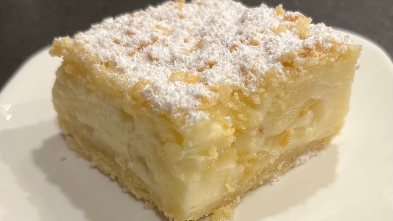Dieser Kuchen ist einfach ein Traum. Streusel-Kuchen mit Creme Füllung.