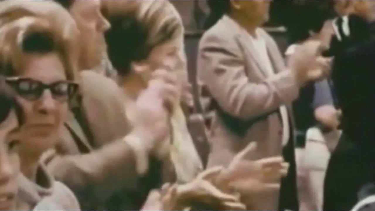 When the Blues Go Marching In - Sing Back the Tradition