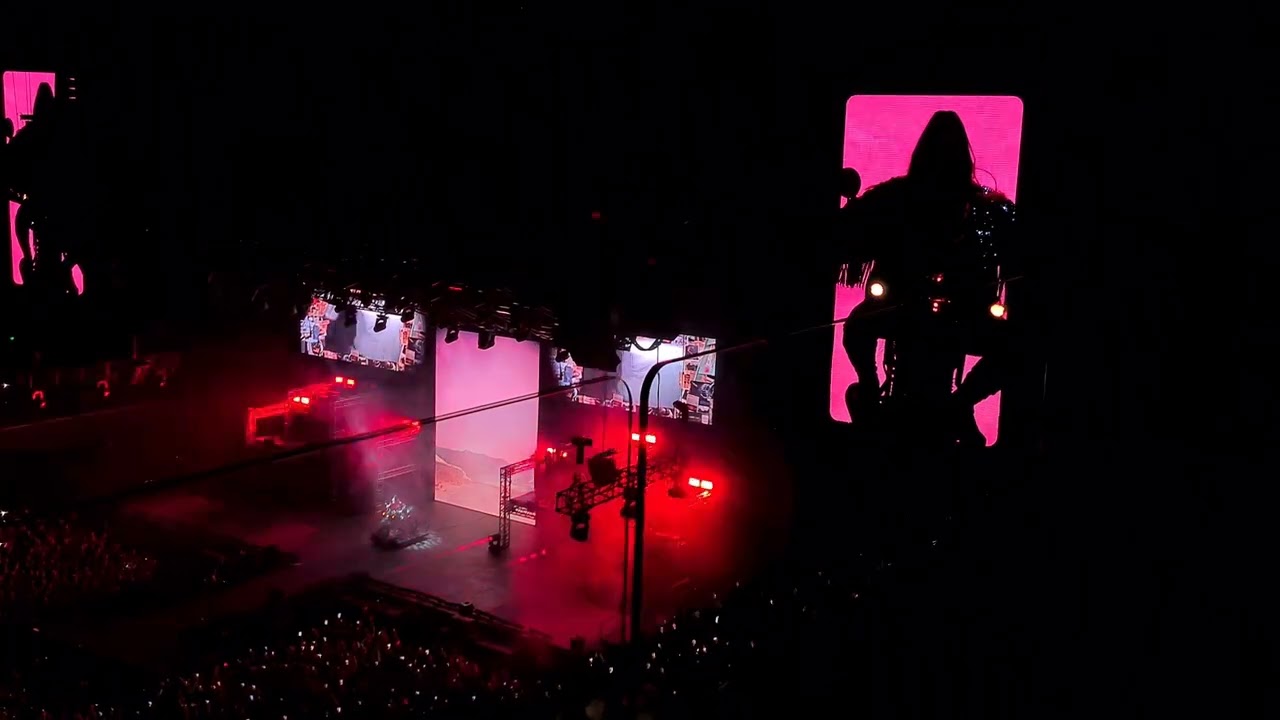 LaLi - 2 son 3 - En vivo - Movistar Arena