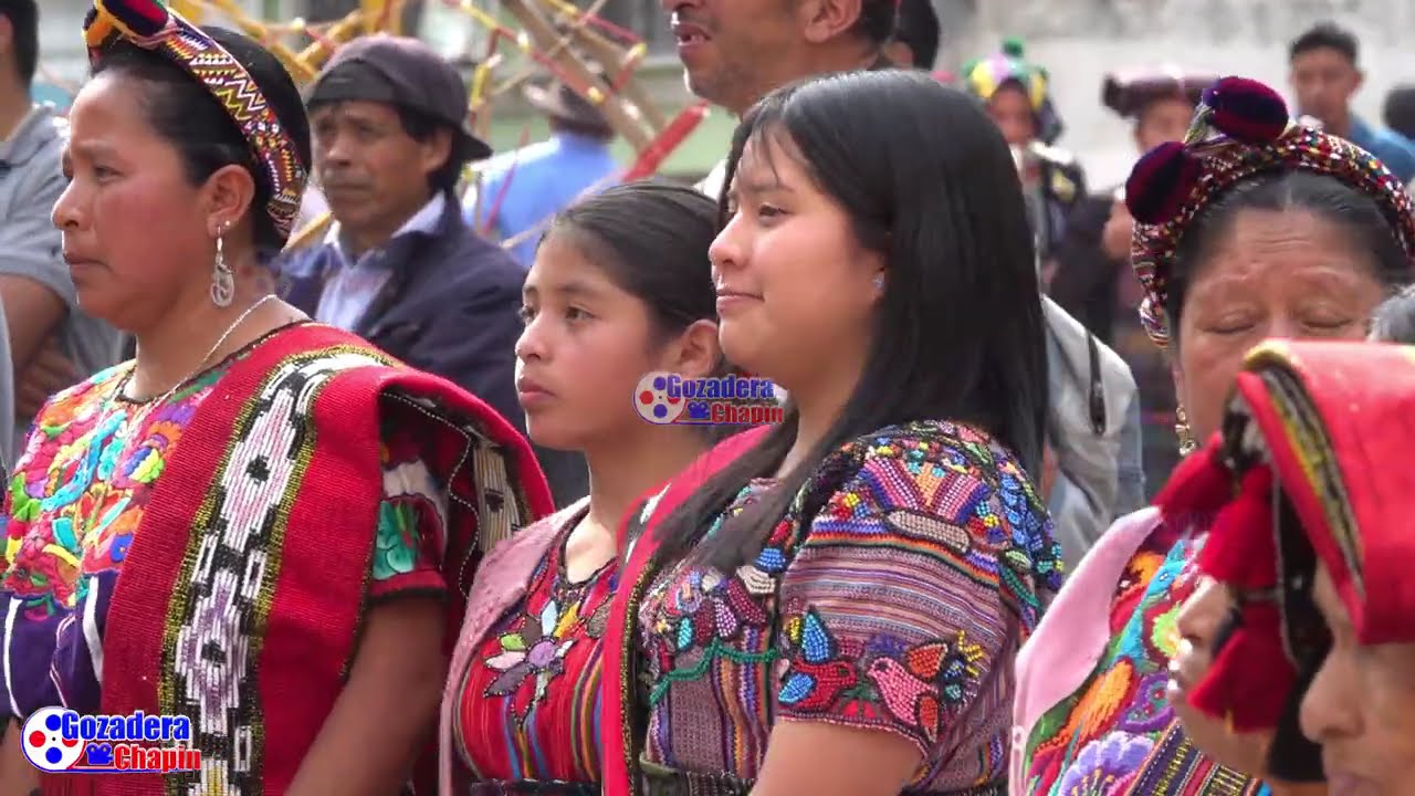Fidel Funes Marimba Pura en Zunil 