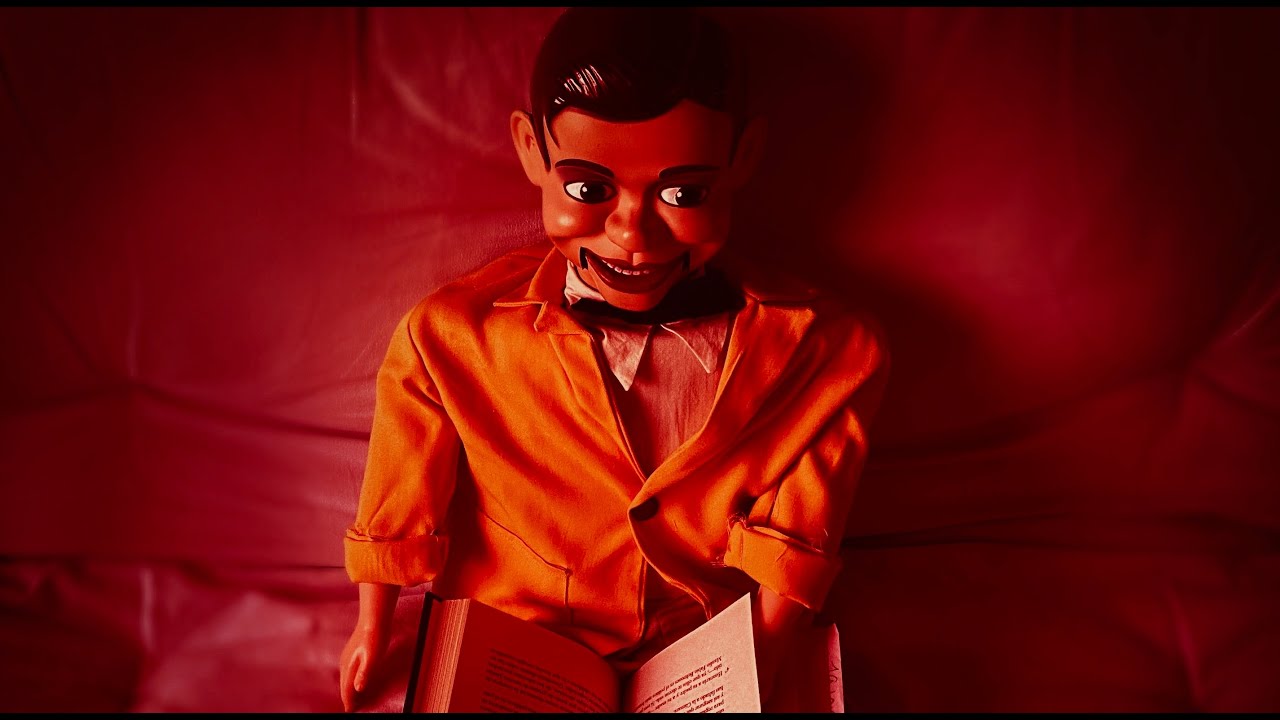 Jer&oacute;nimo S&aacute;nchez, Ximena Loza - Oh, what a day (quarantined official video)