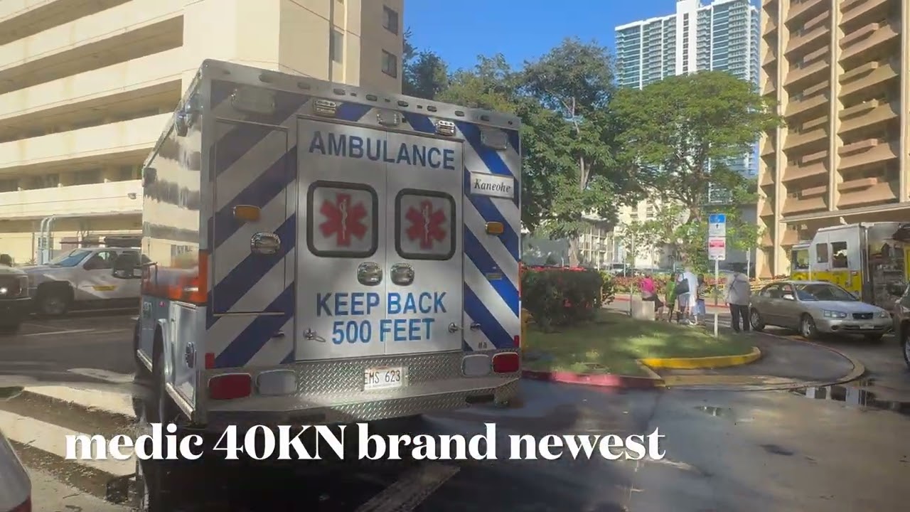 Honolulu EMS *brand newest* first time catch medic 40KN responding/arrival on scene 