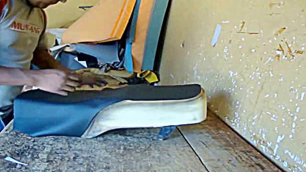 Retapizado de asiento de moto