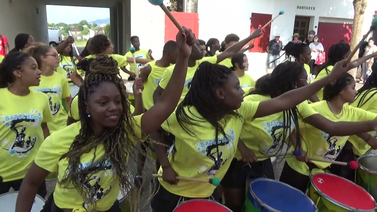 Les Batuc'Ados au festival Gauargi à Espelette