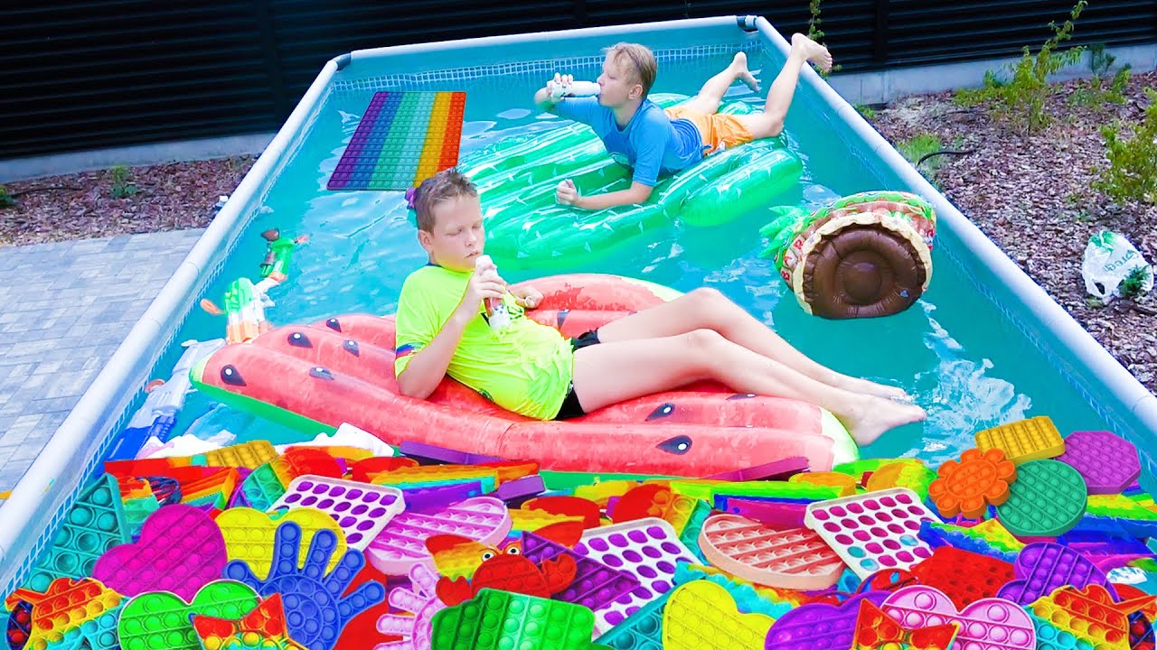 НОЧЬ В БАССЕЙНЕ С ПОП ИТ. КАК ПРОДЕРЖАТЬСЯ 24 ЧАСА. БРОС ШОУ