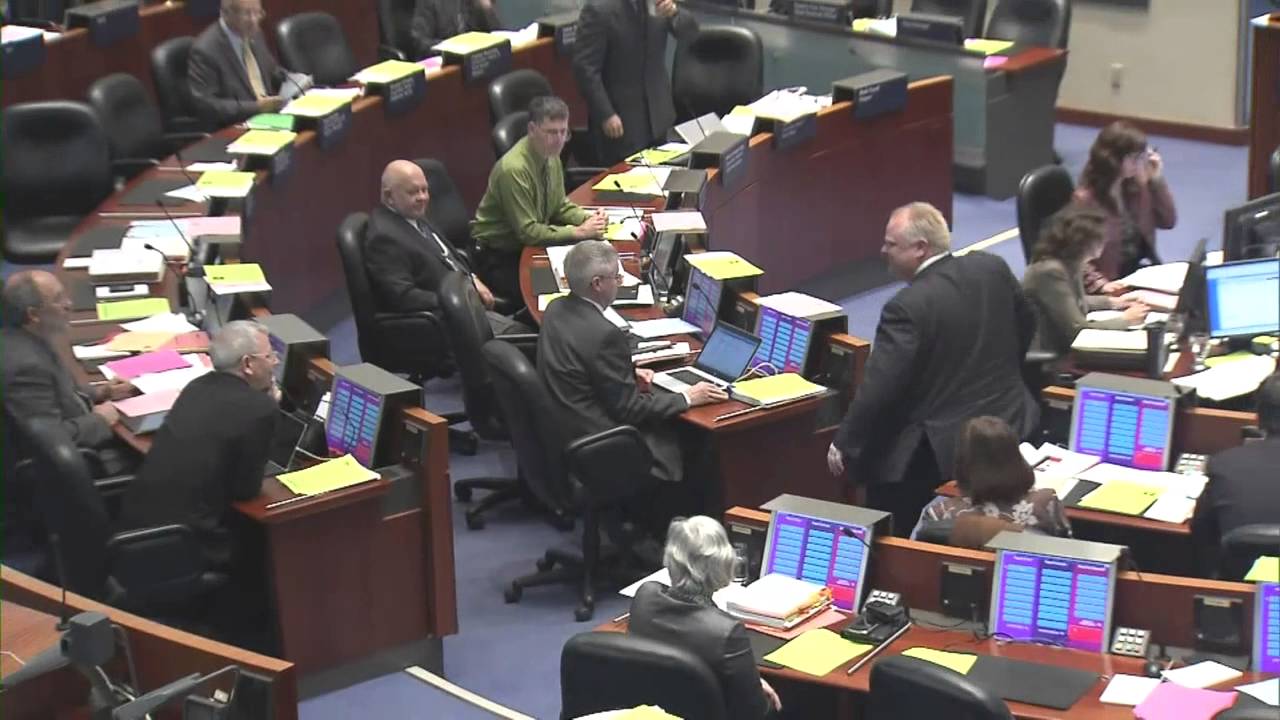 Mayor Ford blows kiss to Coun. Vaughan at city hall