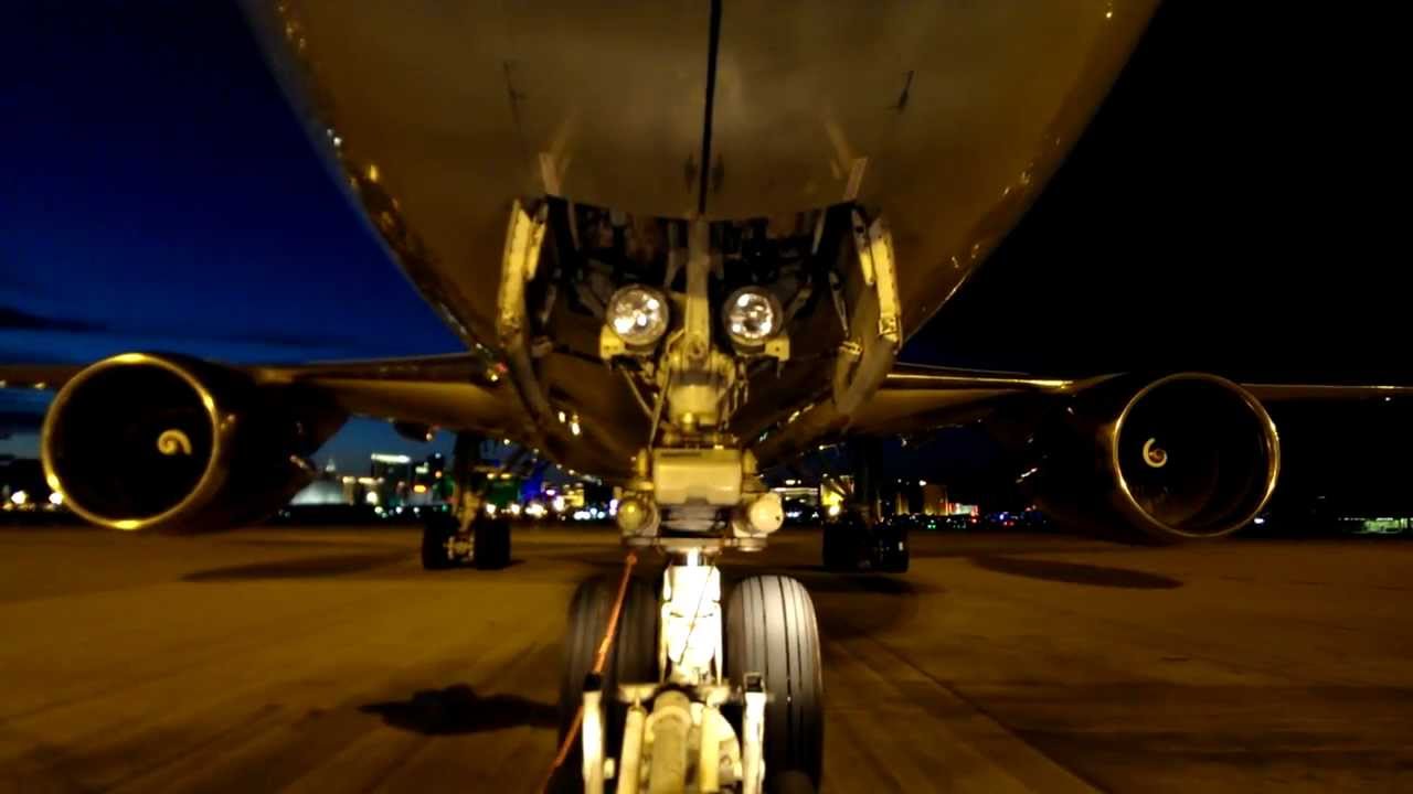 Boeing 767-200 Pushback with Las Vegas Strip