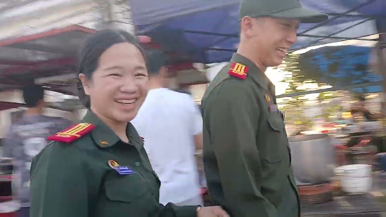 라오스 최고 악마 부부♤