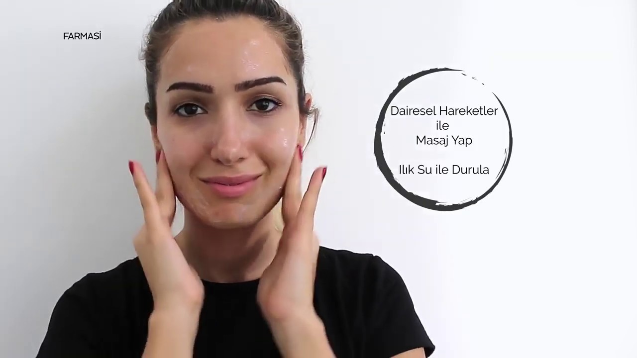 Farmasi fekete maszk &eacute;s a tov&aacute;bbi akt&iacute;v szenes term&eacute;kek haszn&aacute;lata 4 l&eacute;p&eacute;sben