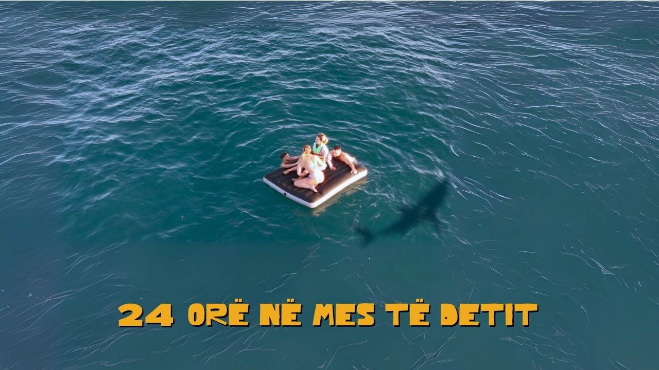 Kalojmë natën mbi një dyshek në mes të detit | ANDALE VLOGS