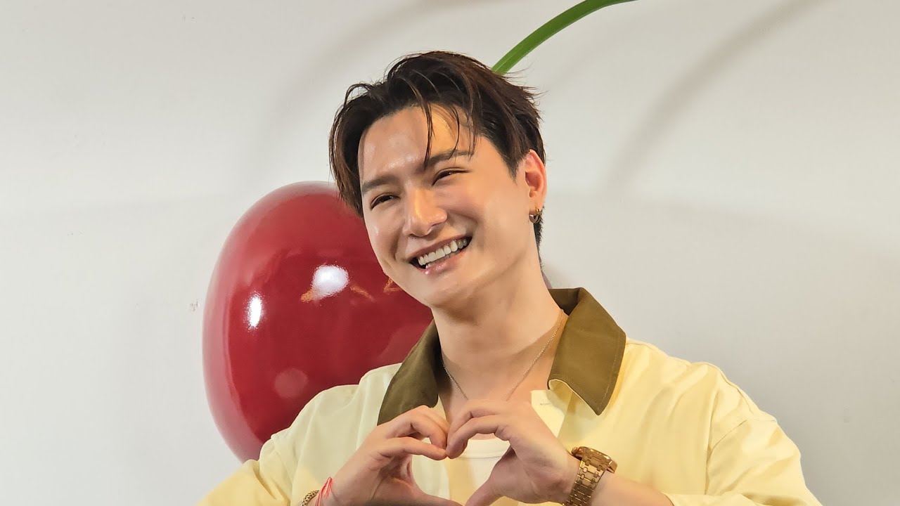 คริส พีรวัส @ It’S SKIN Beauty for all at Café with Krist Perawat #ITSSKINxKristPerawat