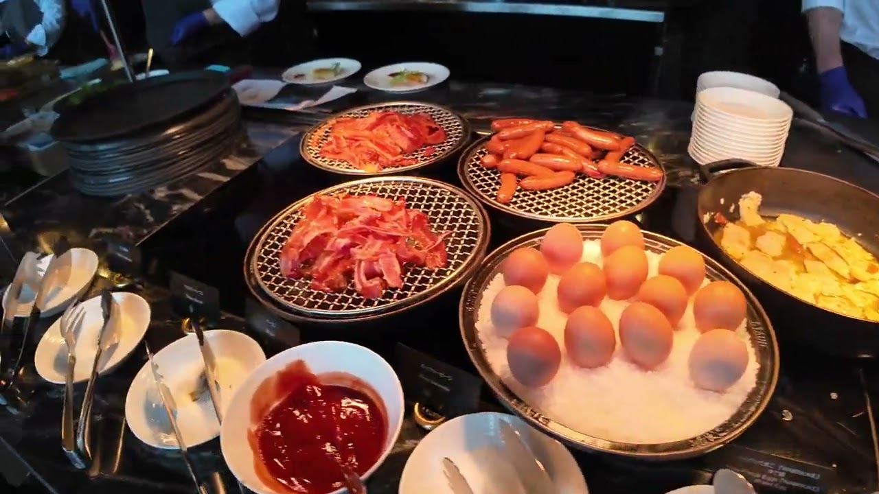 Conrad Osaka, breakfast