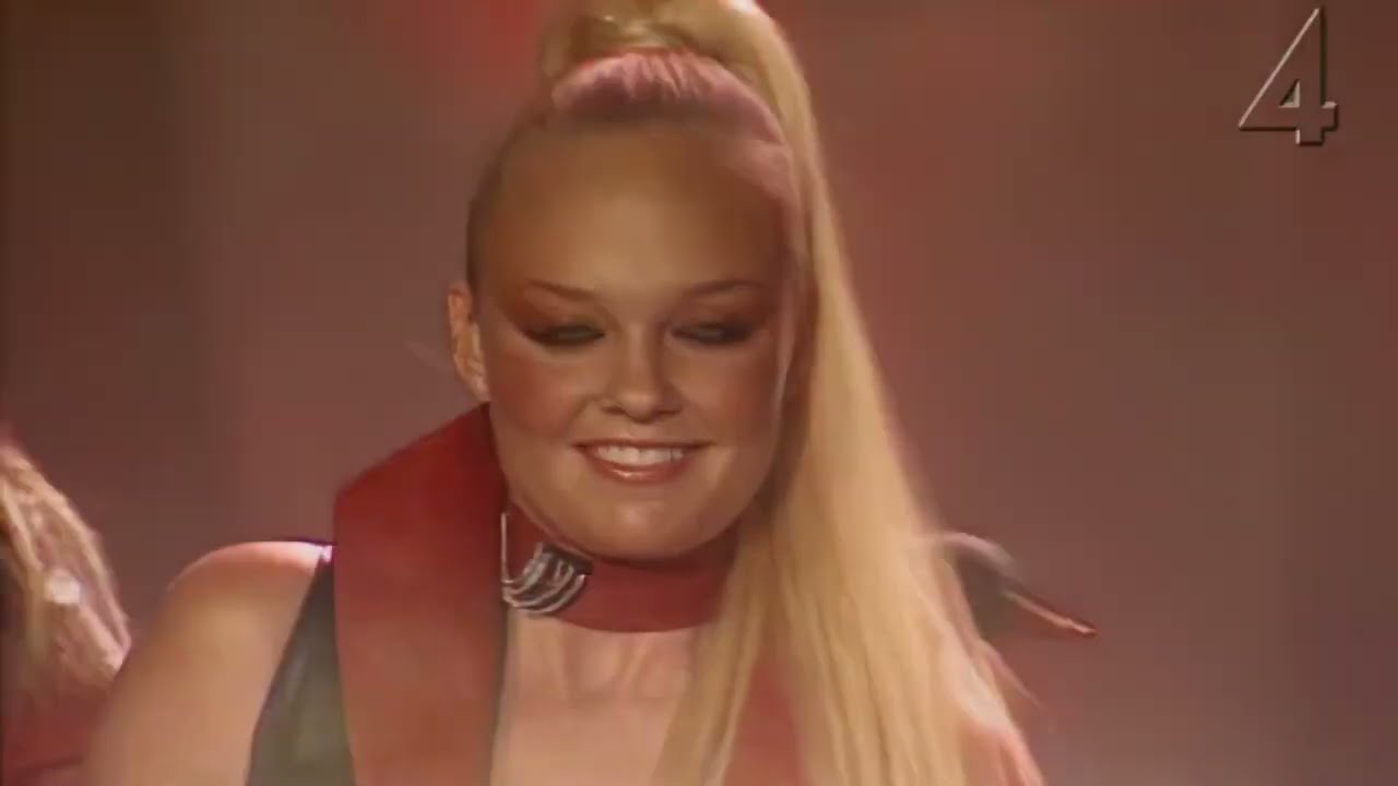 Spice Girls - Holler (Live at Europe Music Awards - EMA 2000) 