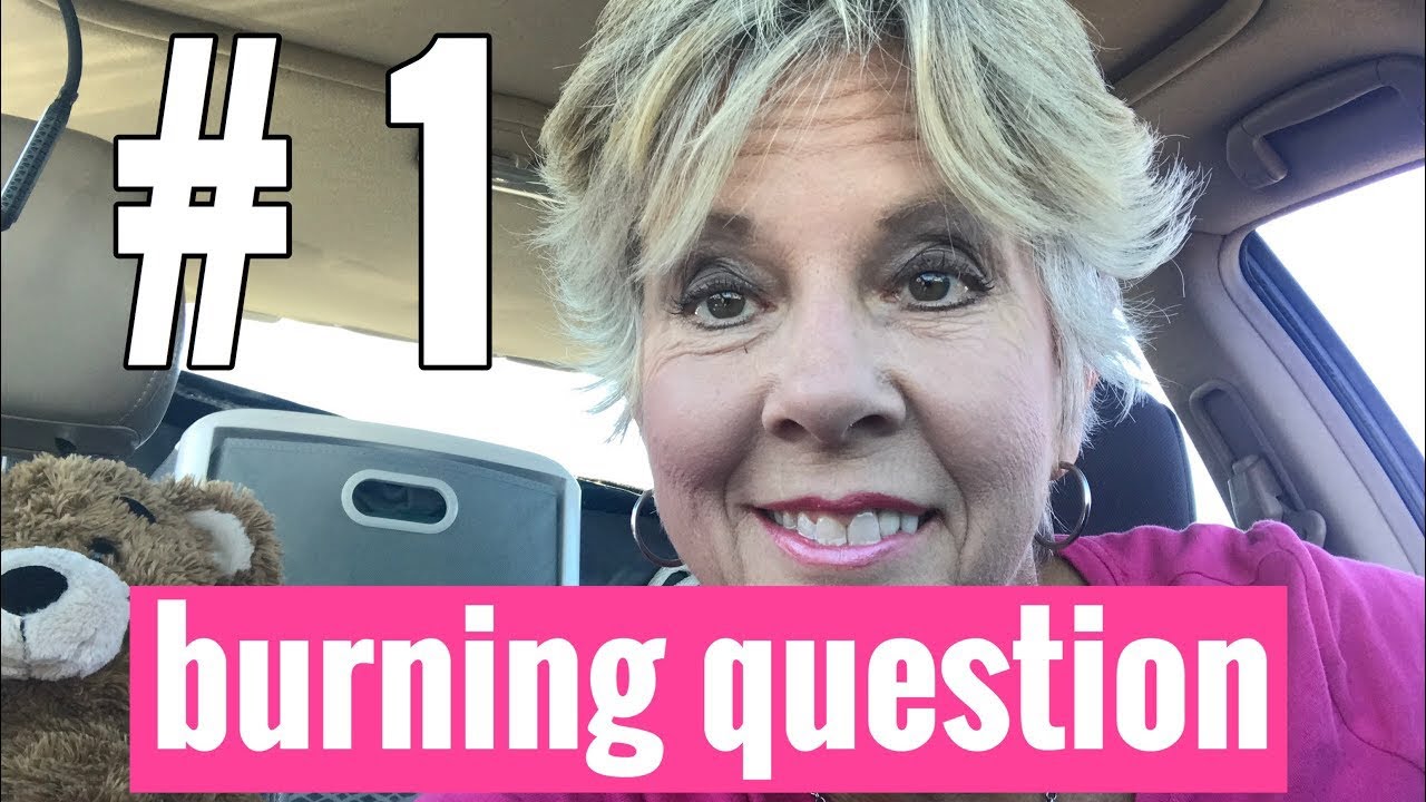 Вопрос номер один. Как можно спать в машине постоянно?