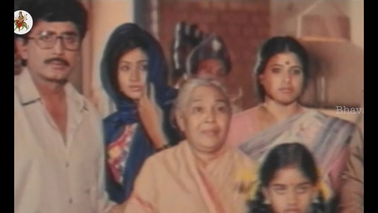 Chiranjeevi's Family Emotional About Him || Gang Leader Full Movie Scenes