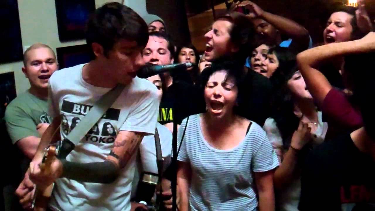 Joyce Manor - Beach Community (live at Division 9, 9/6/2011) (2 of 2)