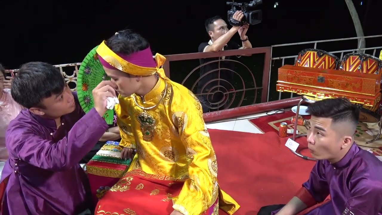 ĐÂY MỚI LÀ HÁT VĂN QUAN HOÀNG MUOI NGHE HOÀI THANH HÁT MÀ THẤM TỪNG CÂU   THANH THẢN CÕI LÒNG TRẦN 2
