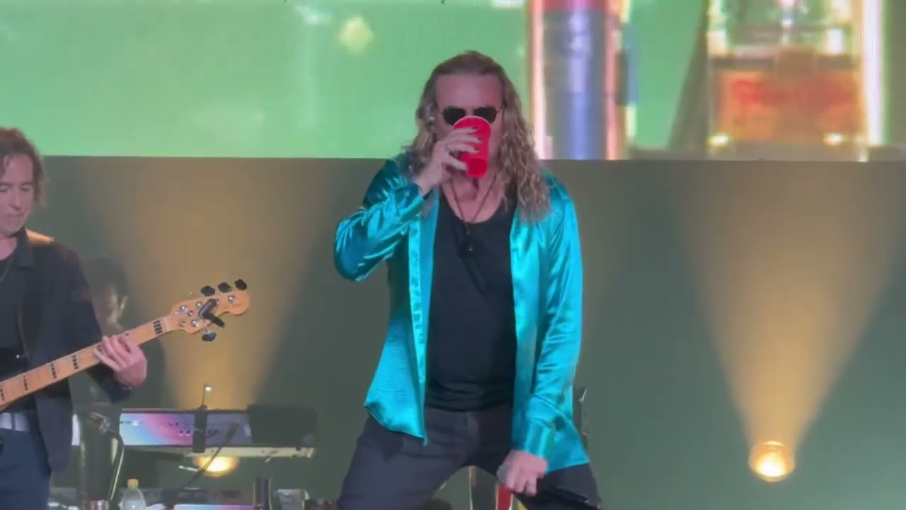 Maná - Oye mi amor desde Palacio de los deportes