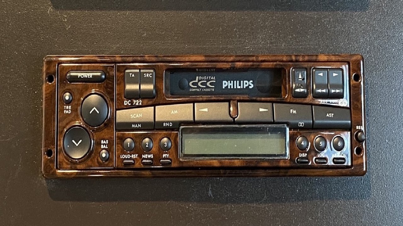The Philips Car Radio DC722 and DCC822 Proto Digital Compact Cassette Interview with Tom Neijnens