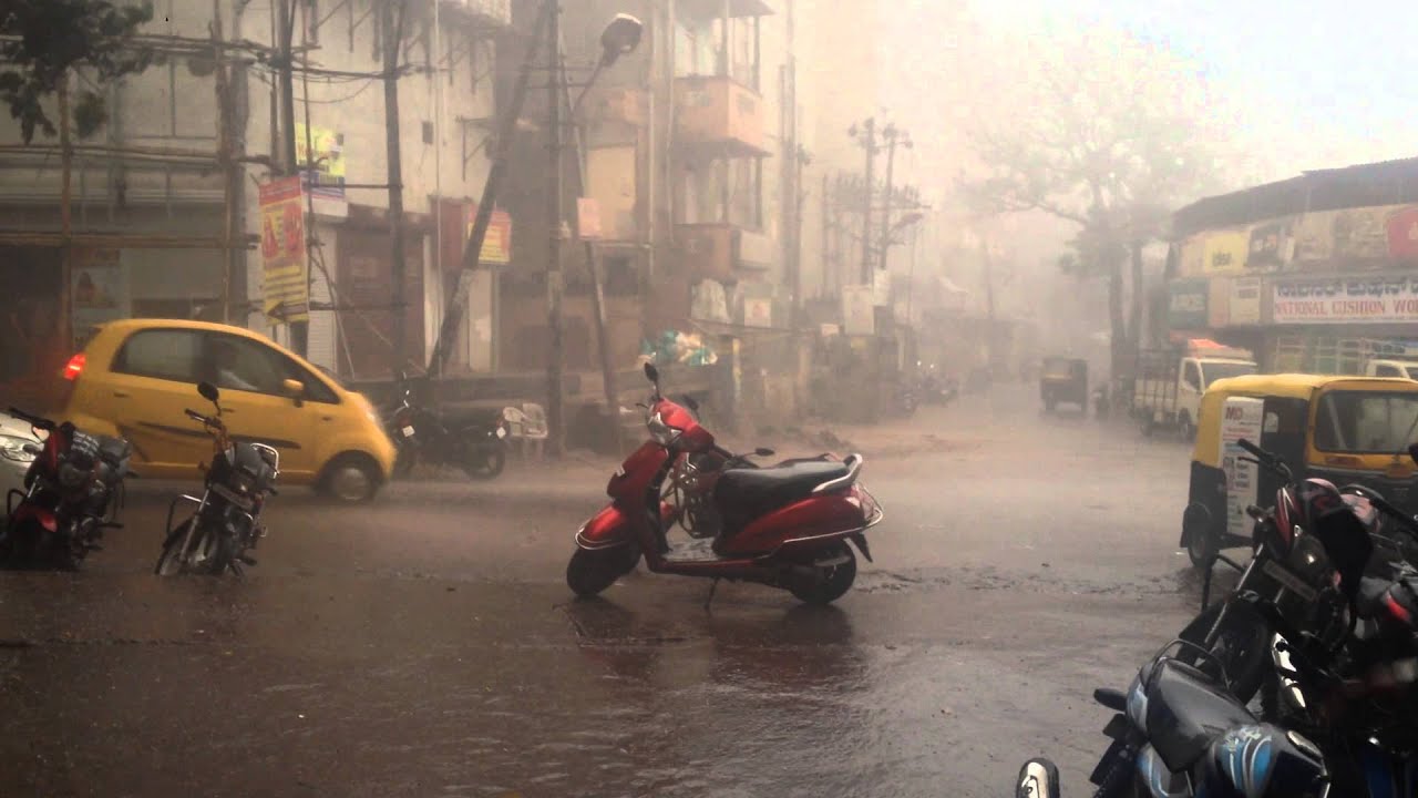 Hailstorm in Hubli India , Winds, Hail storm, Thunder & Lightning