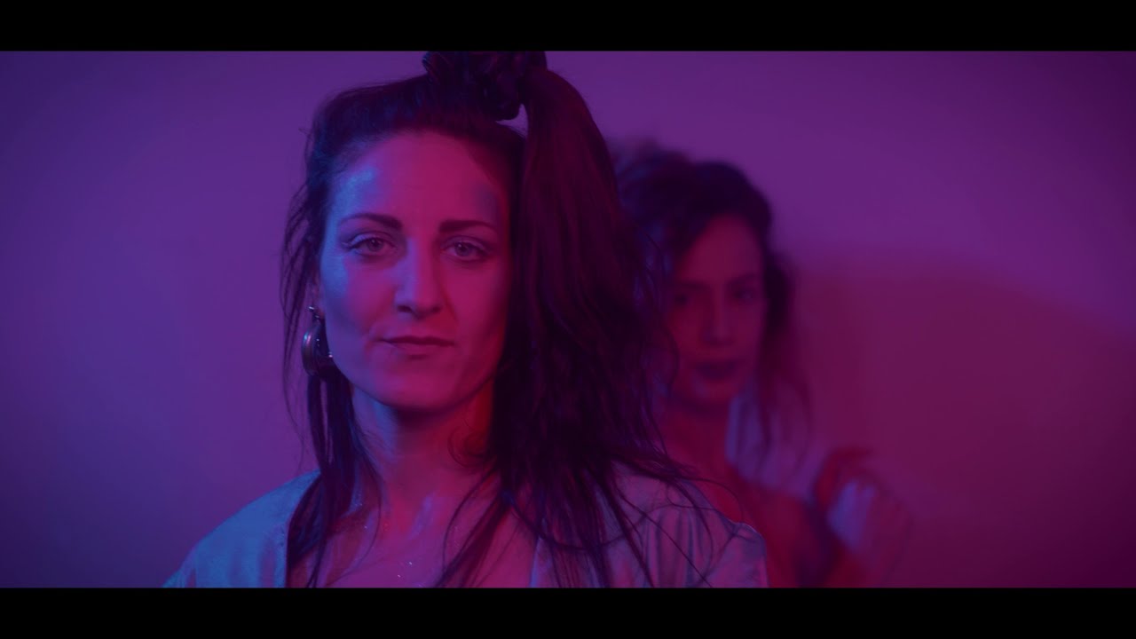 Late Romantic - No sign at all [Official Video]
