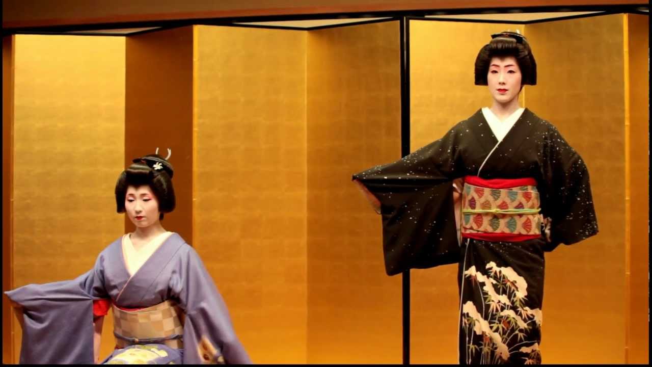 Kyoto Geiko Takesigero 京都芸妓　竹茂楼