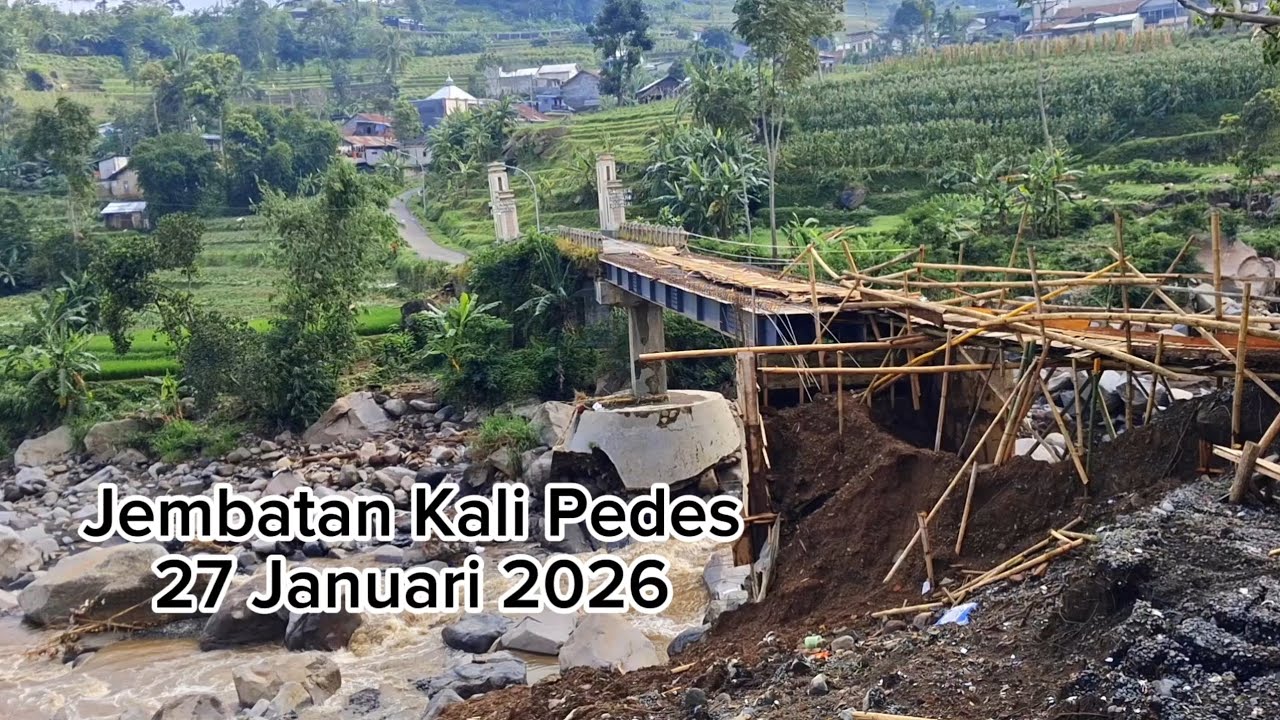 JEMBATAN KALI PEDES PUTUS