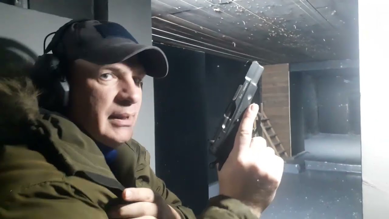 Cz 75 9mm luger стрельба в тире ☺