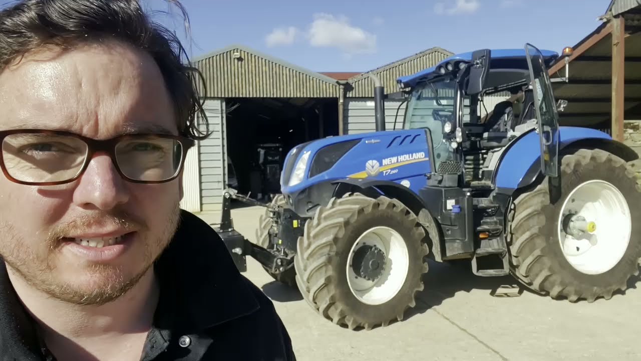 Claydon Spring 2021 Drilling Demos with T4 Claydon Drill & New Holland T7260 AutoCommand