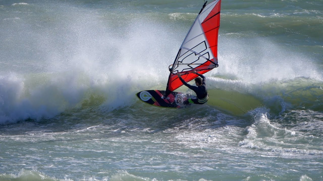 Windsurfing in Canos