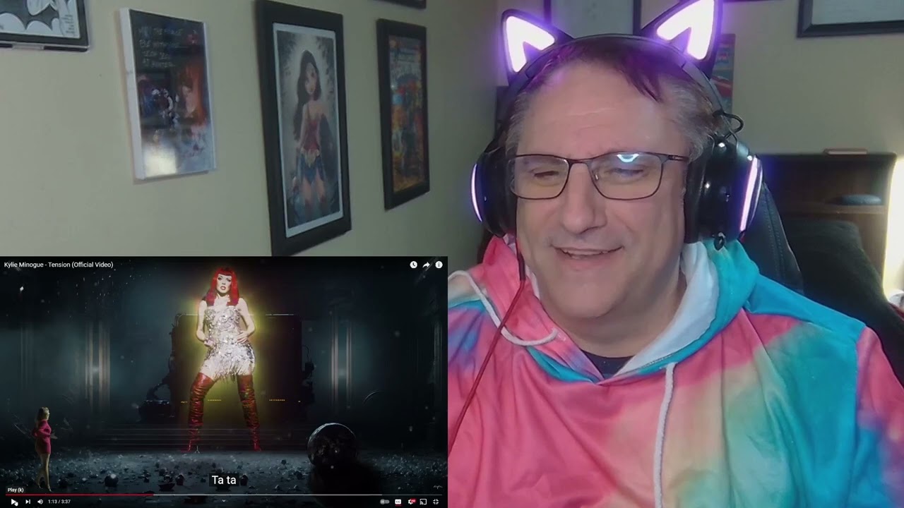 Kylie Minogue Tension reaction