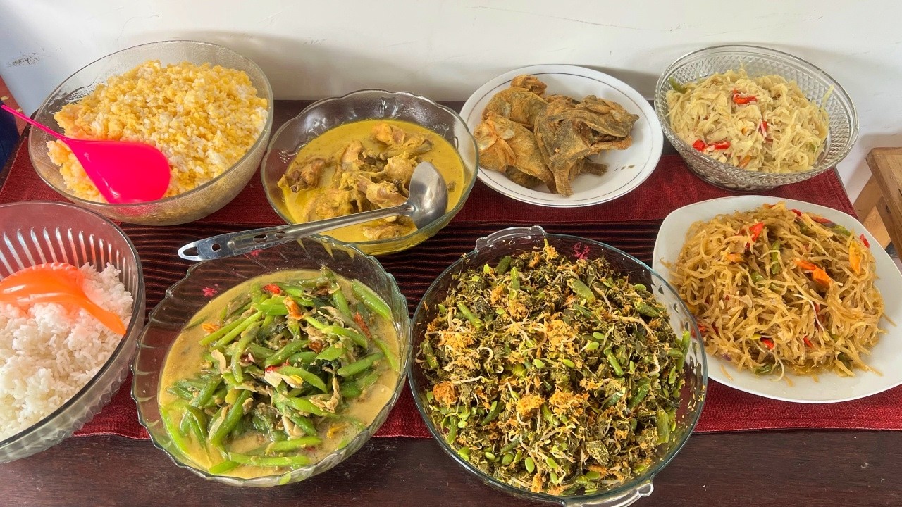 NIKMATNYA NASI EMPOK SAYUR LOMPONG KHAS WONOSALAM