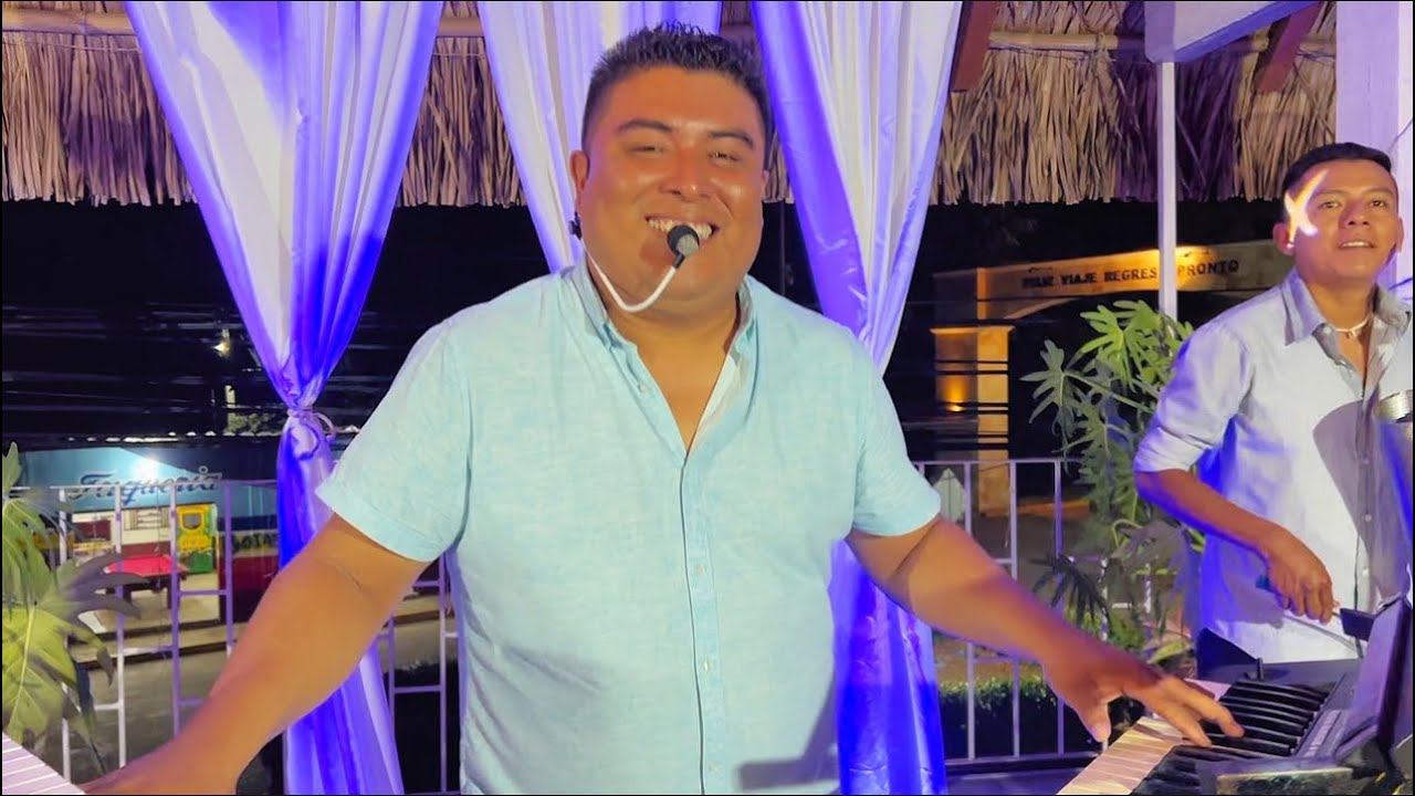 Charanguitas del Mar Azul  - Alex bar en vivo  