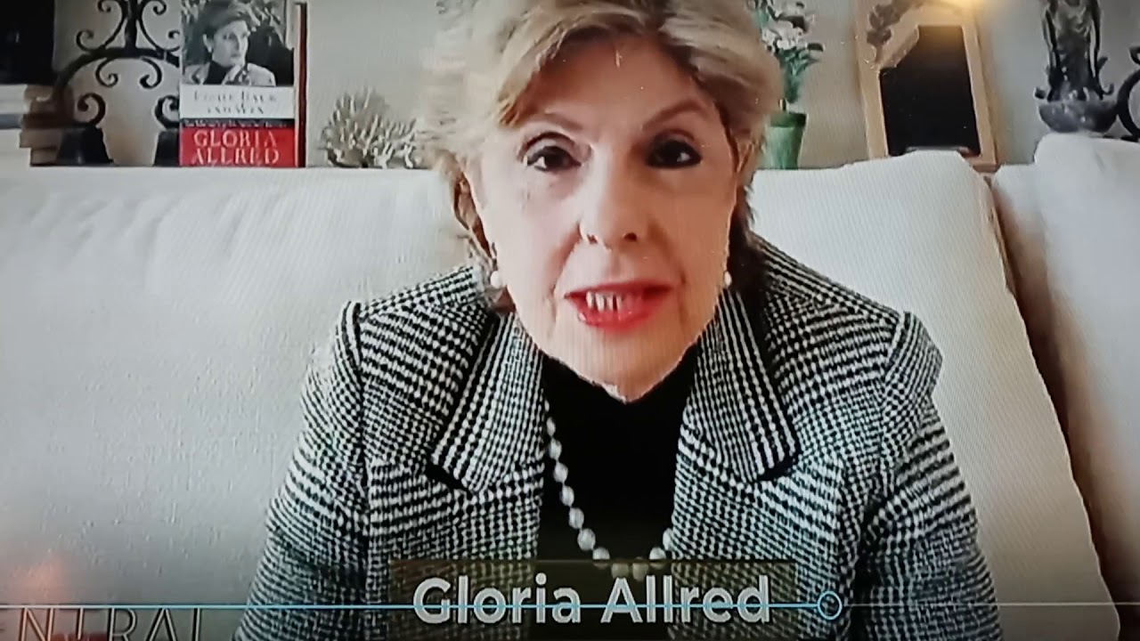 EXCLUSIVE ! BRUCE KELLY TALKS ABOUT BROTHER R. KELLY LIFE ON THE INSIDE ON CENTRAL AVE.