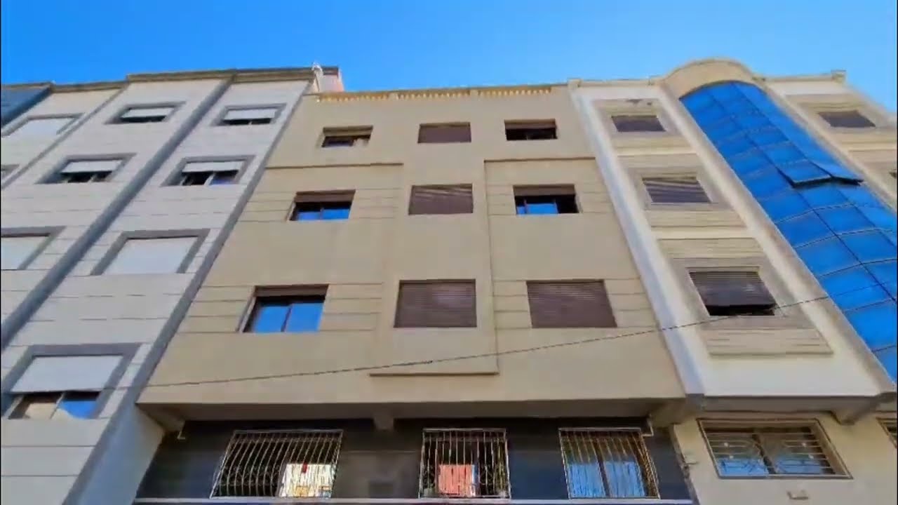 دار للبيع تجزئة أهلا طنجة لاكاب بكاراج وسودة 3 الطبقات الموقع رائع