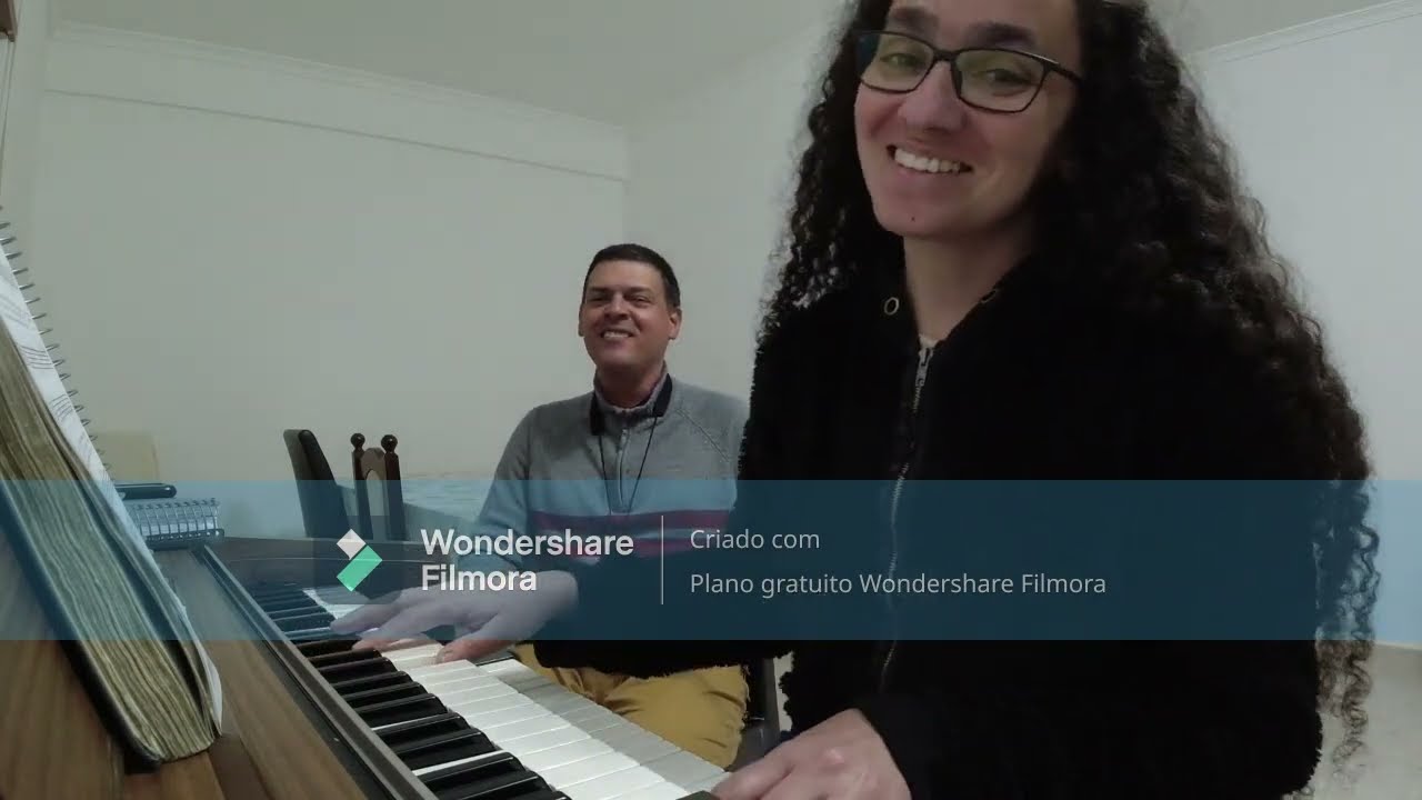 HINOS CANTADOS CCB-RONALDO E NOEMI