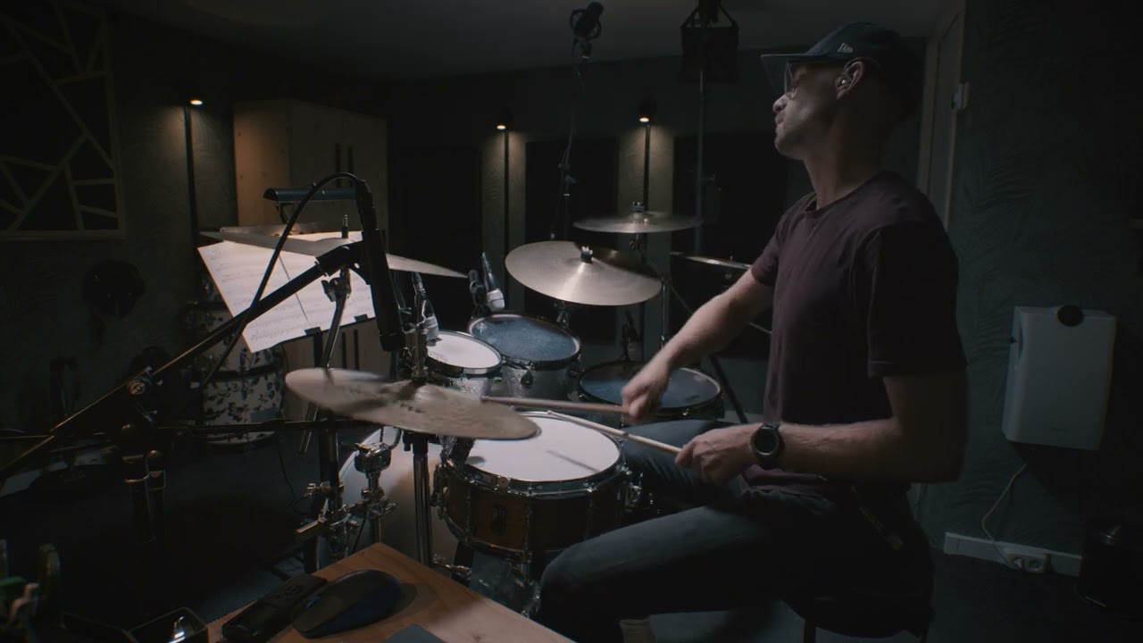 Circus Maximus - Namaste // Drum cover Titus van der Woude