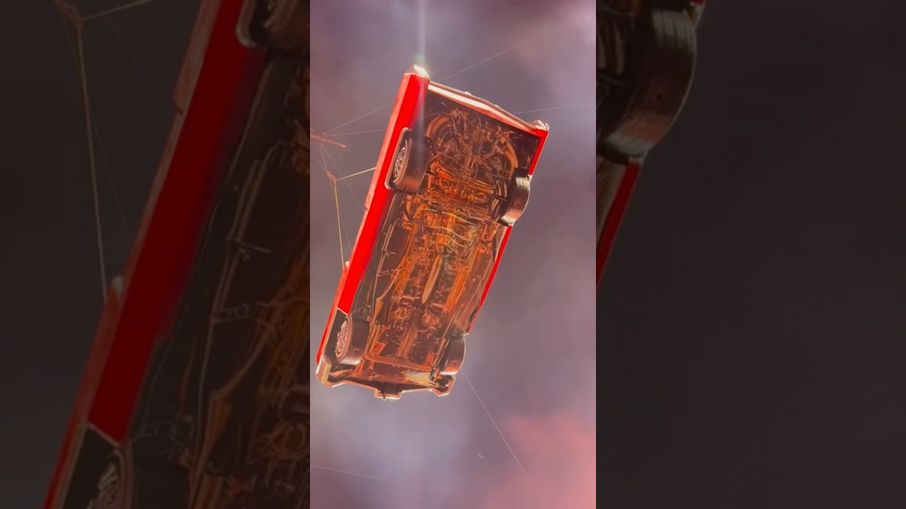 Flying Car @ Beyonc&eacute; Tour 🤯🤯🤯 #shorts #beyonce #cowboycarter