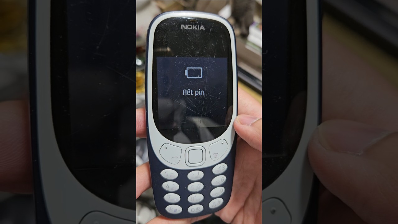 Nokia 3310 (2017) battery empty! #fleamarket #shorts